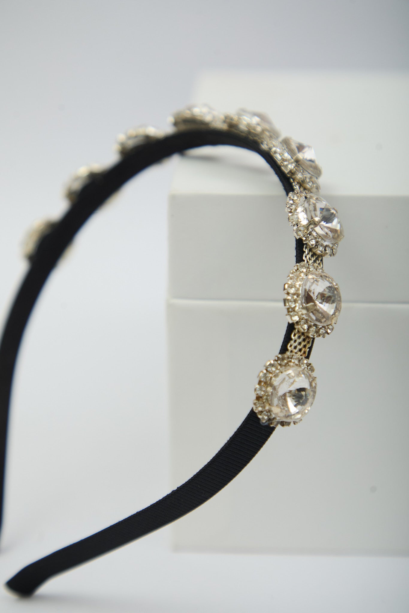 LANA CRYSTAL HEADBAND