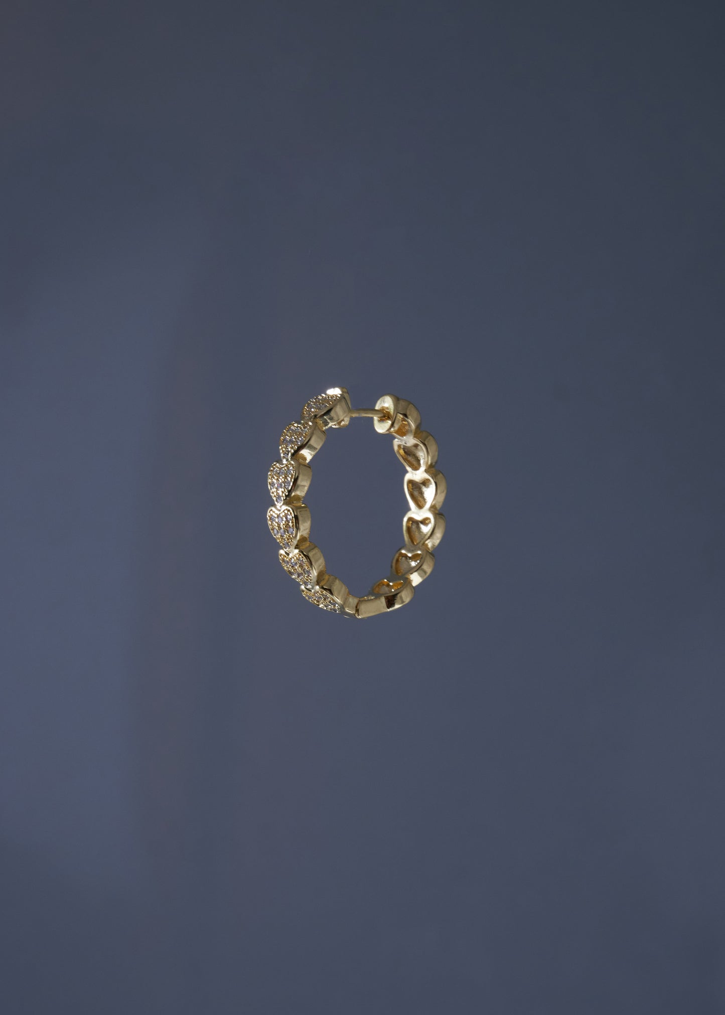 Amour Hoop