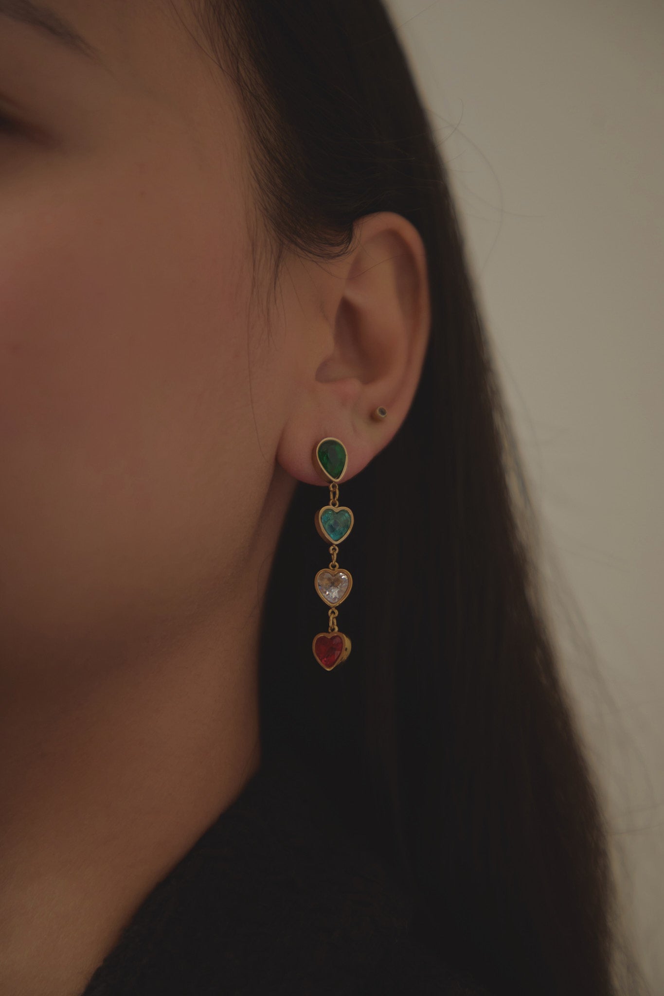 GIA HEART DROP EARRINGS