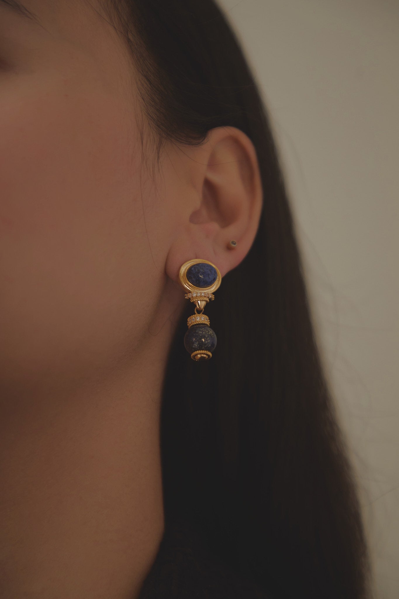 LEIA STONE DROP EARRINGS