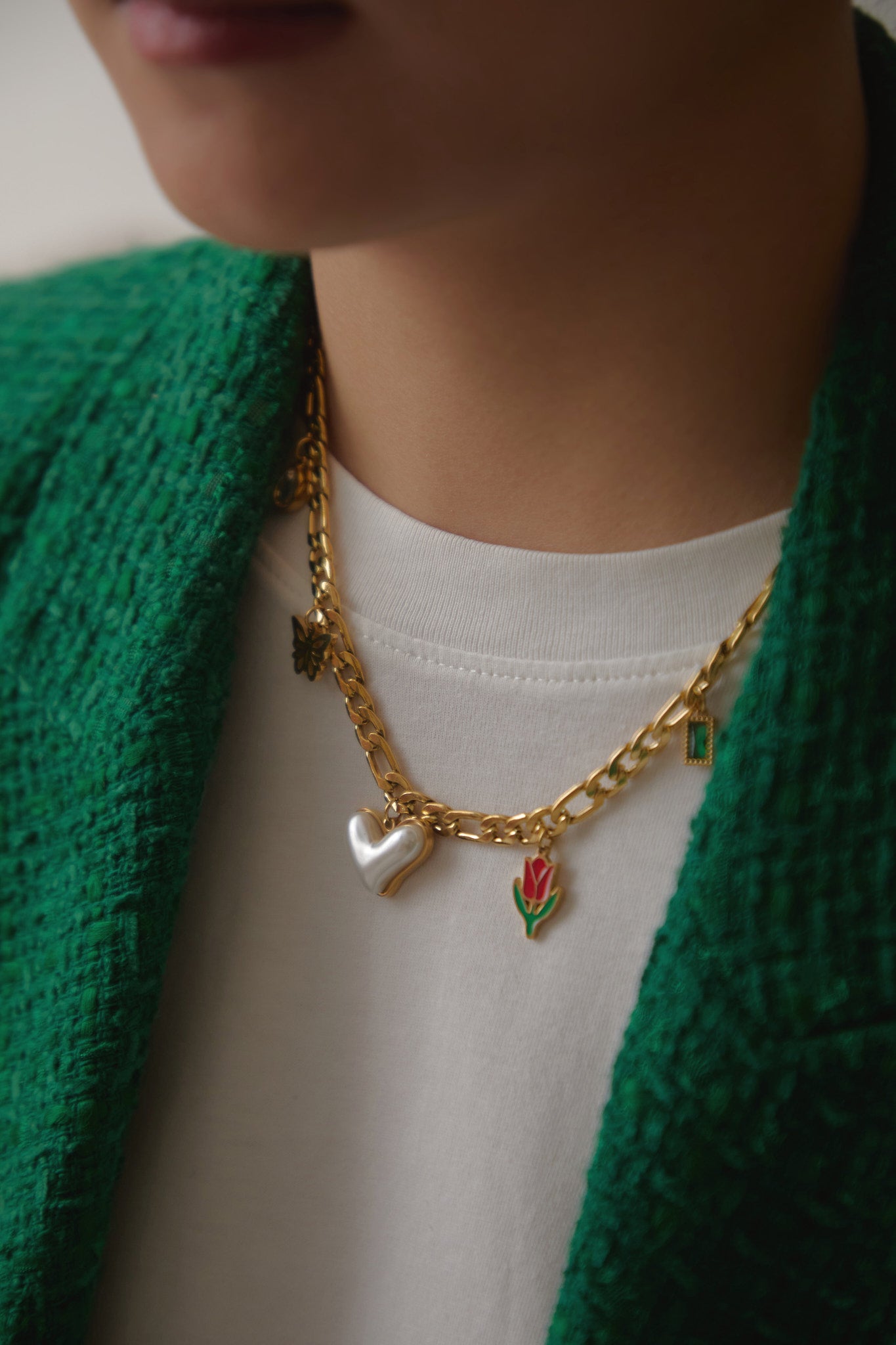 MARA CHARM NECKLACE