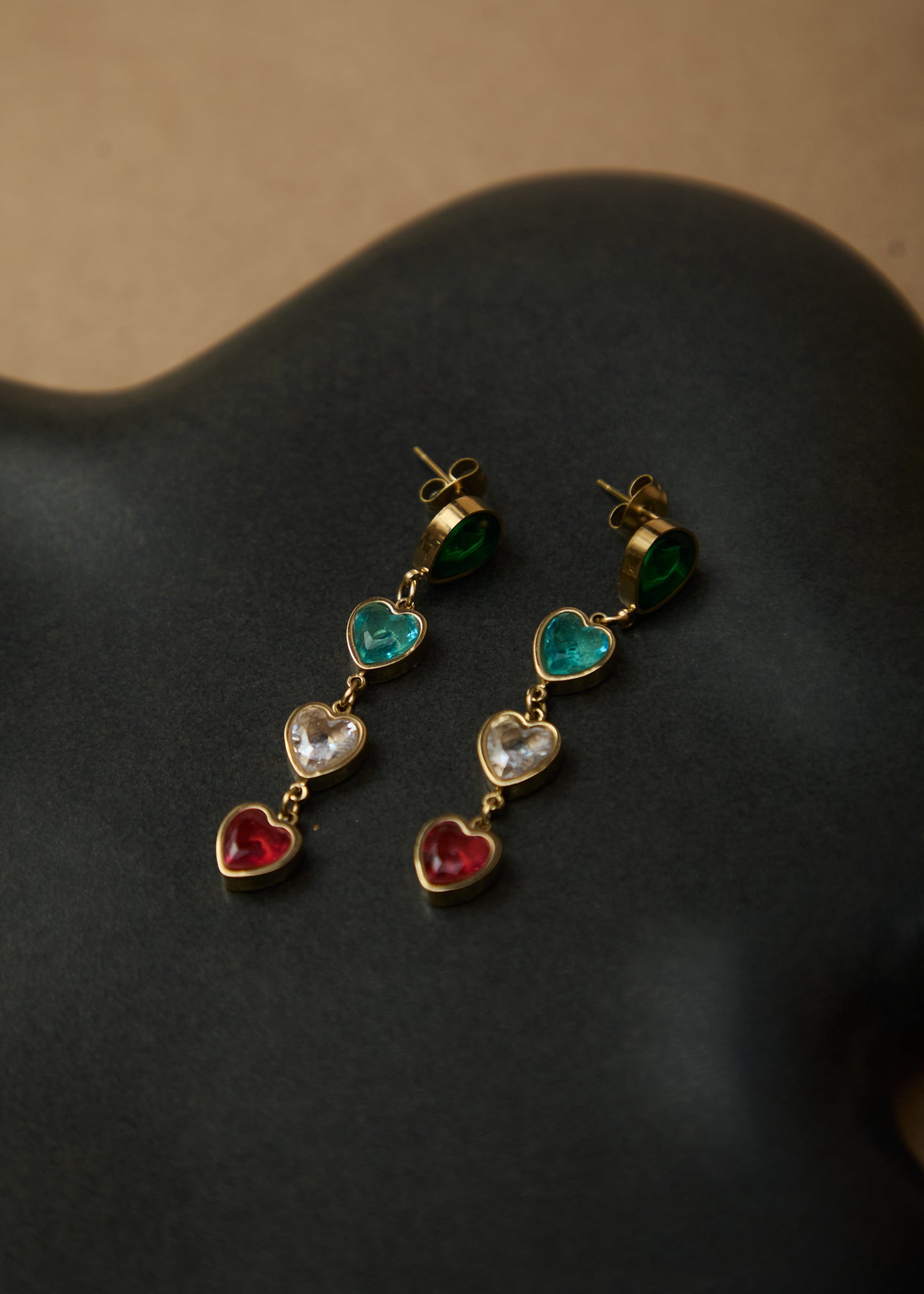 GIA HEART DROP EARRINGS