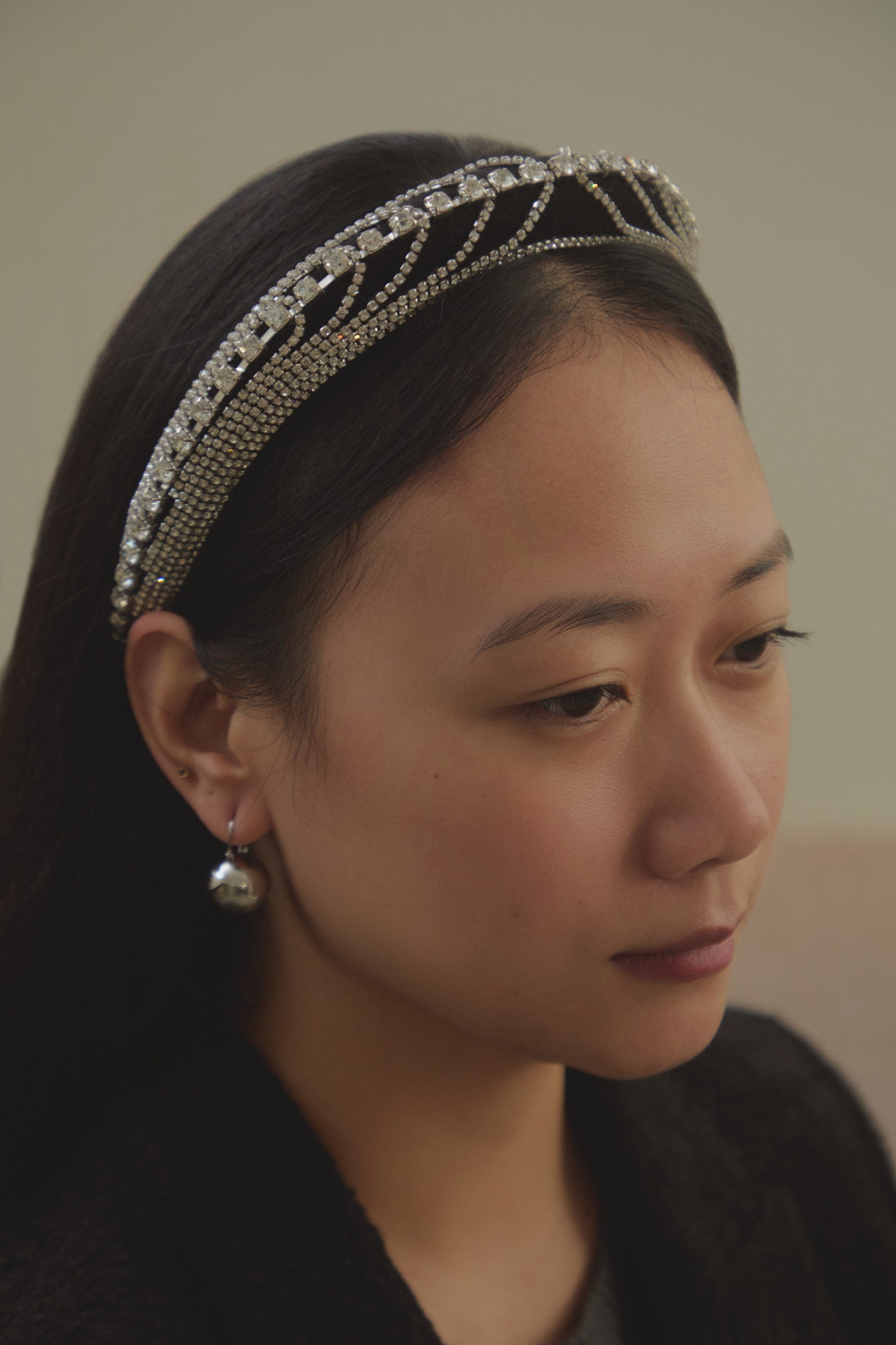 GABRIELLE RHINESTONE VELVET HEADBAND