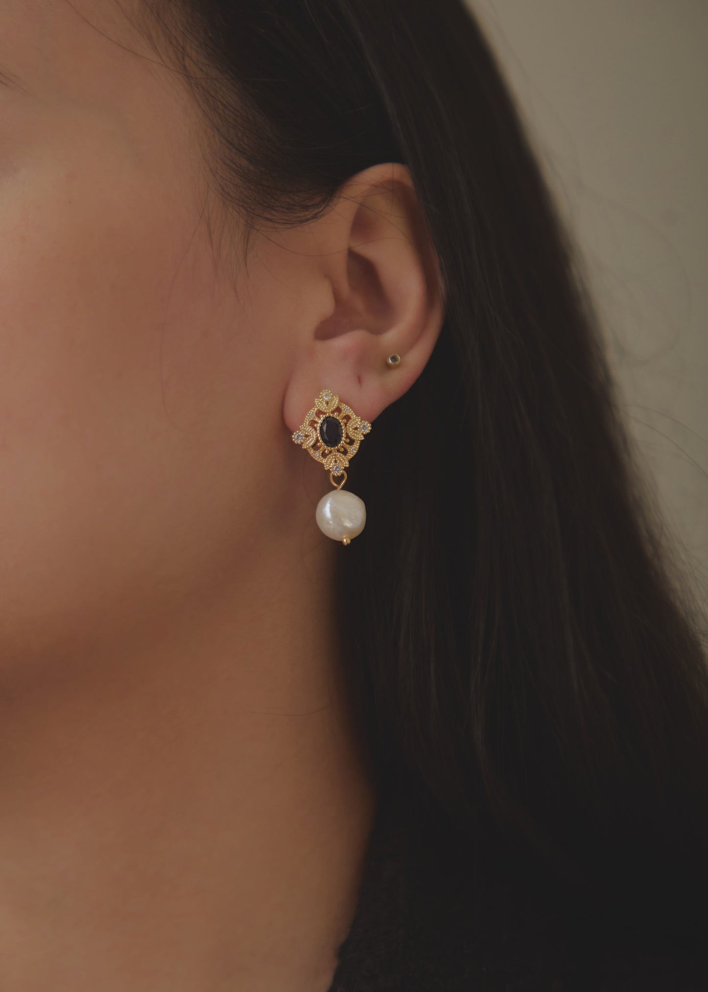 SIMONE EARRINGS
