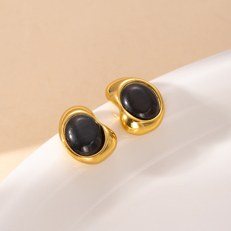 KAIA STUD EARRINGS