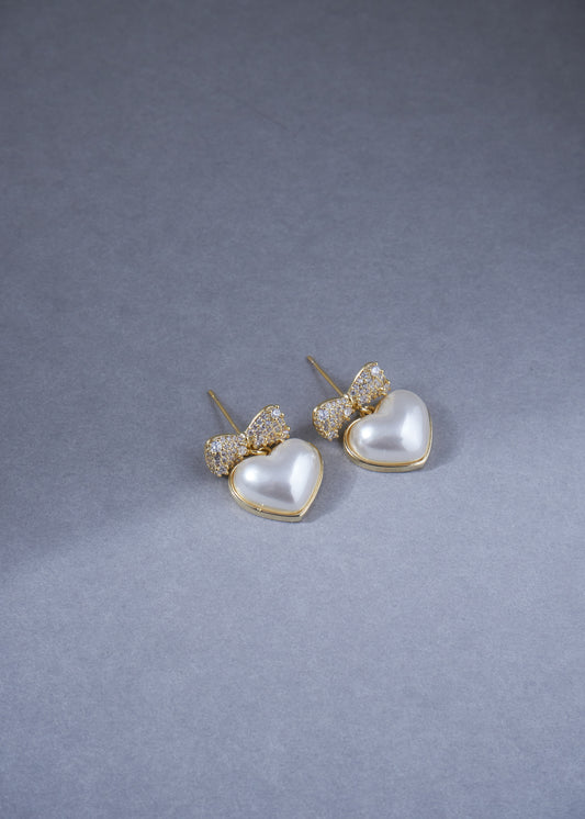 Kawai Pearl Stud