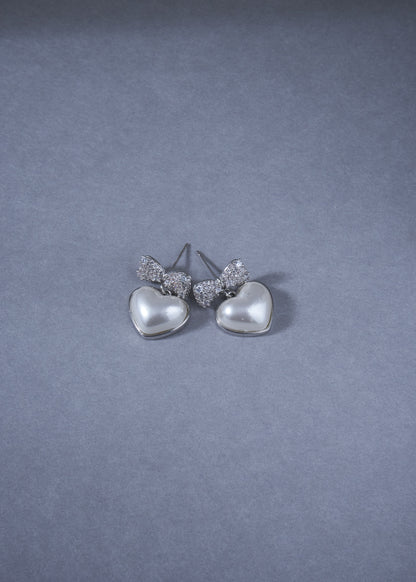 Kawai Pearl Stud