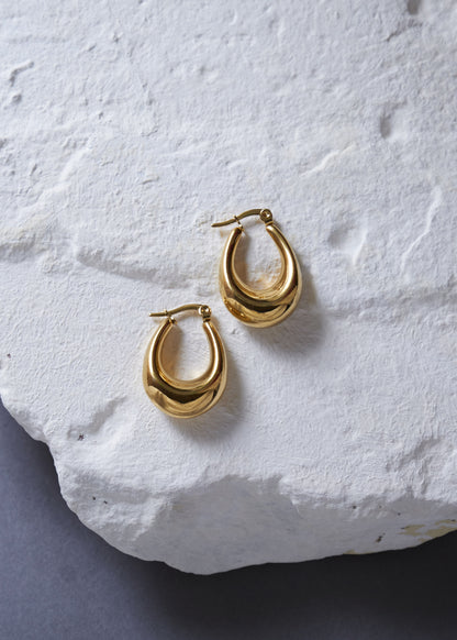 Everyday Gold Hoop