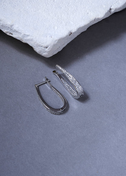 Zircona Elongated Hoop