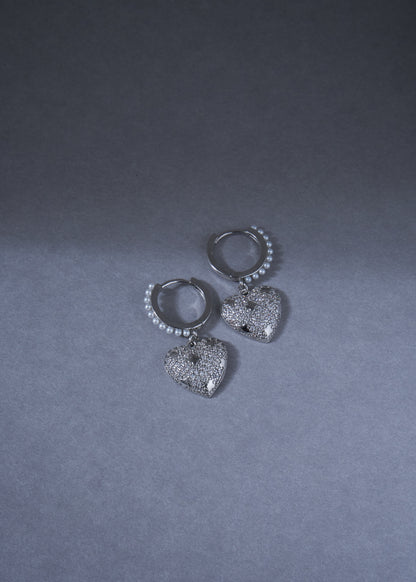 Amour Pearl Dangling