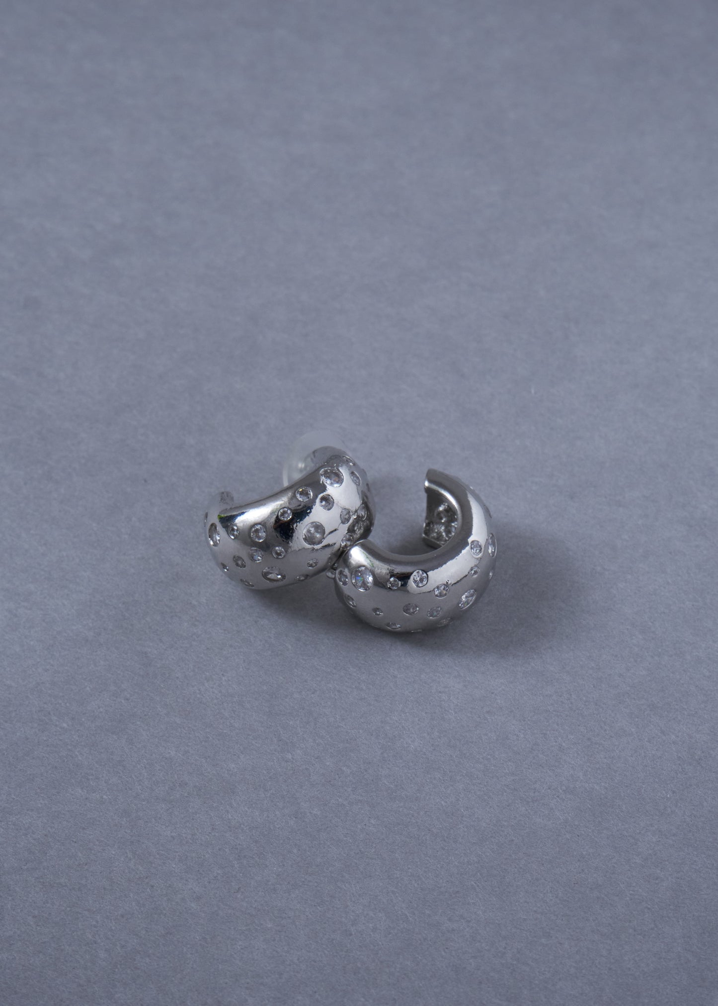 Svelte Earring
