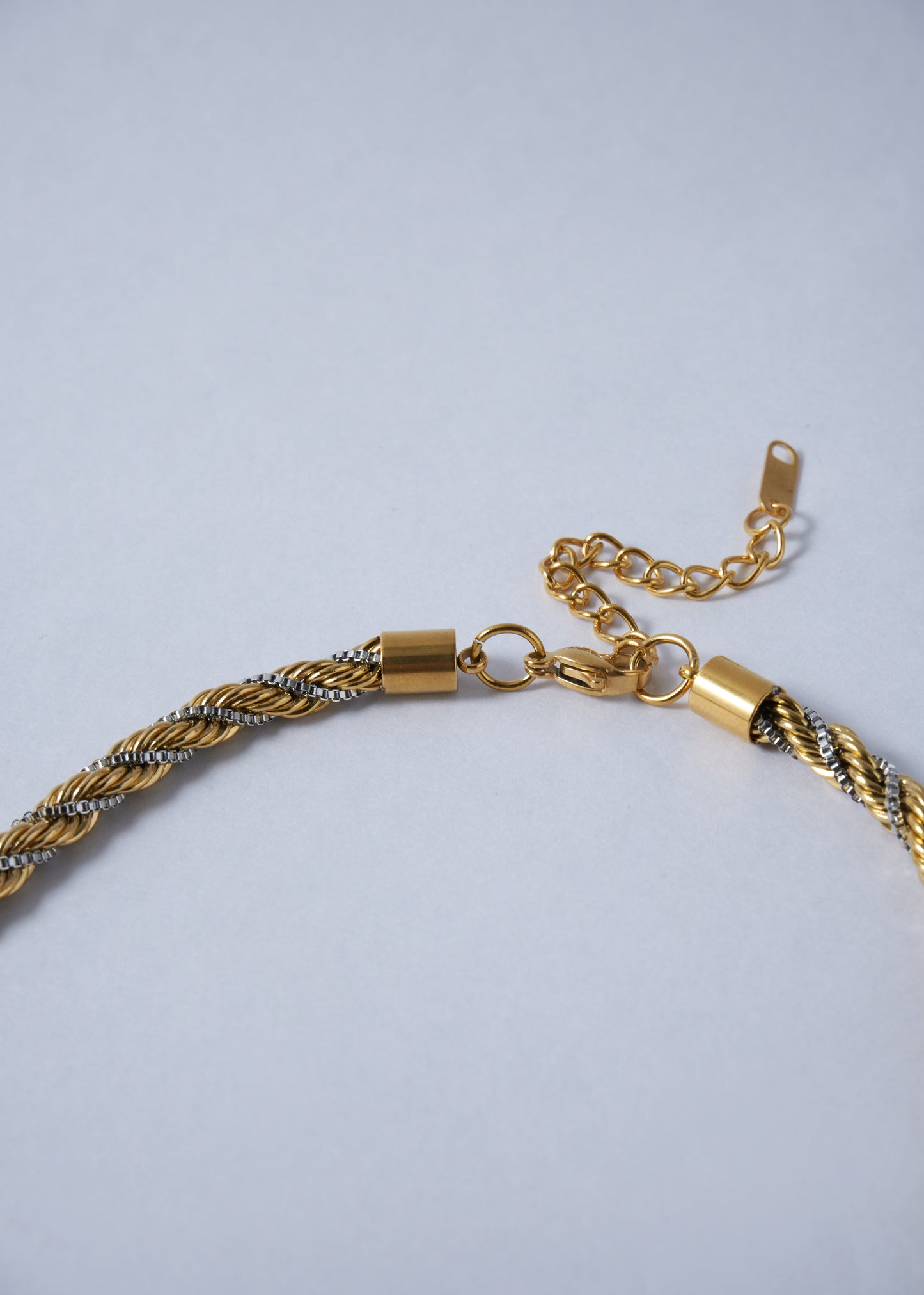 Two-tone Twisted Necklace