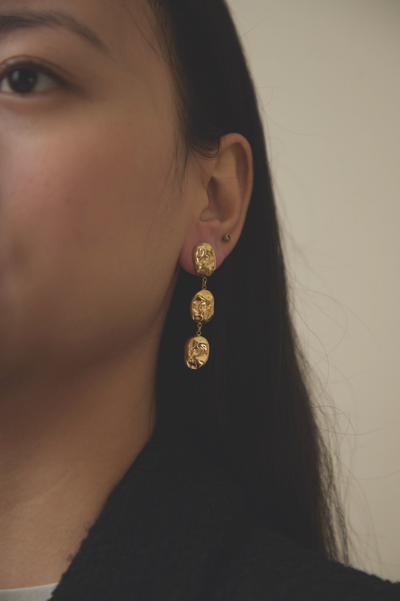 LEA DROP EARRINGS