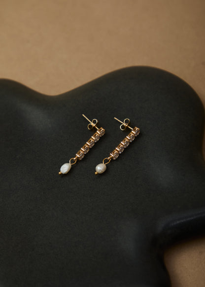LILAH DROP EARRINGS