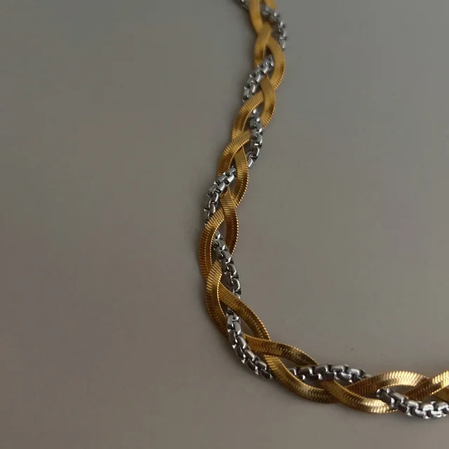 ADI SNAKE CHAIN NECKLACE