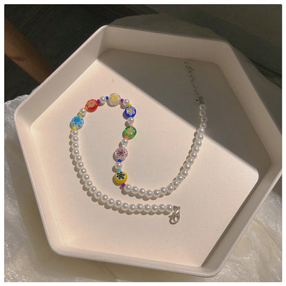DAISY BEAD NECKLACE