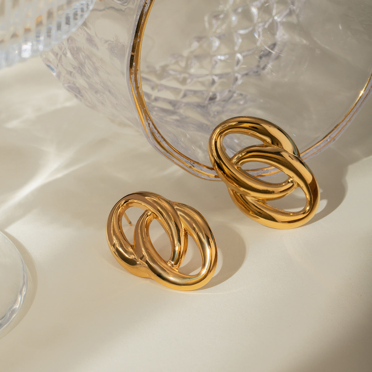 MIKA EARRINGS