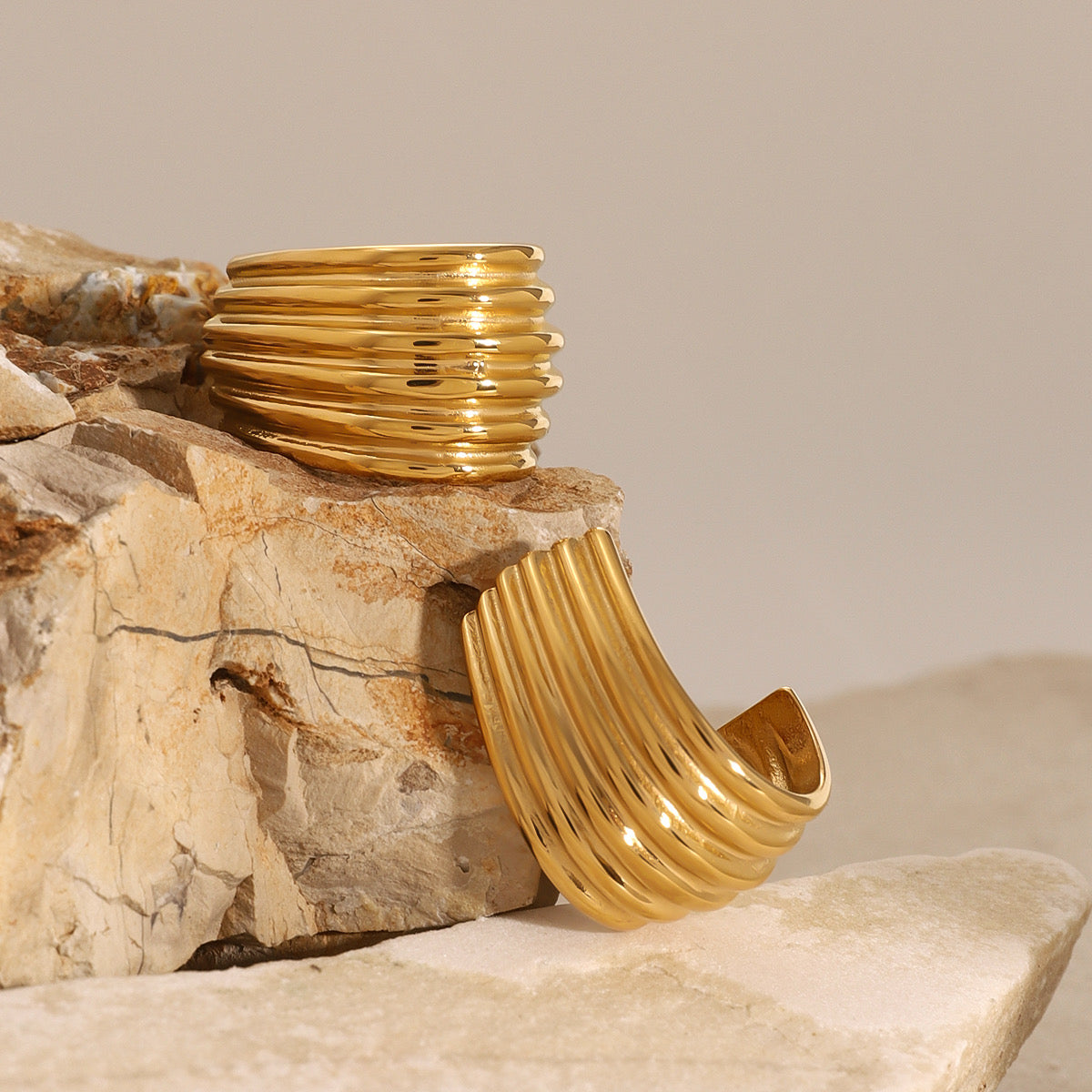 CLAIRE EARRINGS
